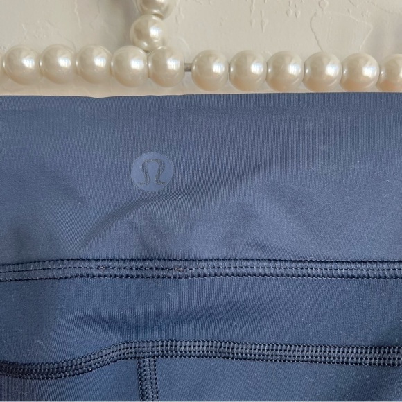 Lululemon Women's Crane Crop Leggings Athletic Inkwell Navy Blue Neon Orange 6 - Picture 6 of 7